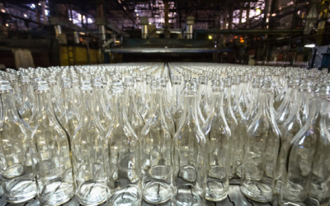 Руководство стекольного завода в Гусь-Хрустальном украло 52 миллиона рублей