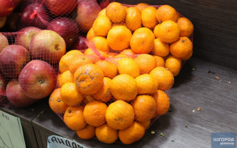 Роспотребнадзор опроверг информацию о якобы зараженных гриппом мандаринах