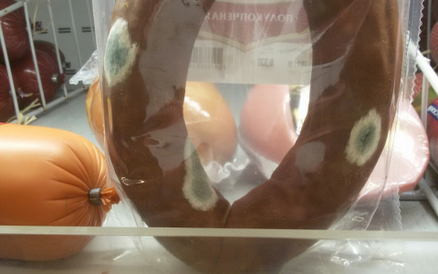 Чем травят владимирцев в магазинах: топ тухлых продуктов с прилавков