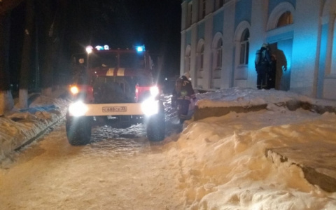 Во Владимире сегодня горел подвал Городского дворца культуры
