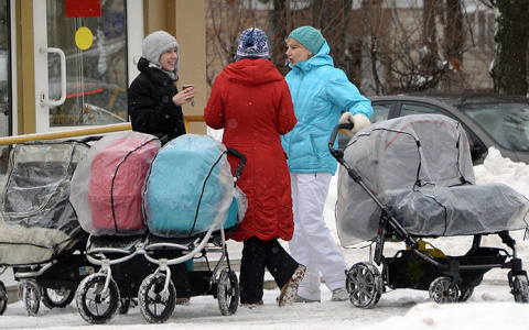 Государственные пособия на детей проиндексируют: когда и насколько