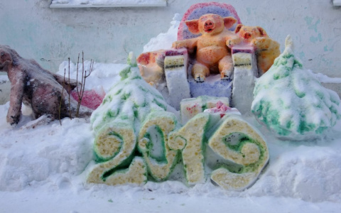 Веселых хрюшек, Чебурашек и рыбок слепили владимирские заключенные