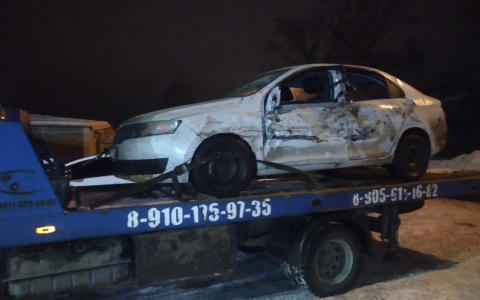 Пьяный водитель протаранил несколько машин и был пойман в Лакинске (видео)