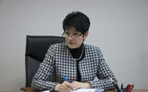 Губернатор подписал закон, по которому могут убрать должность мэра Деевой