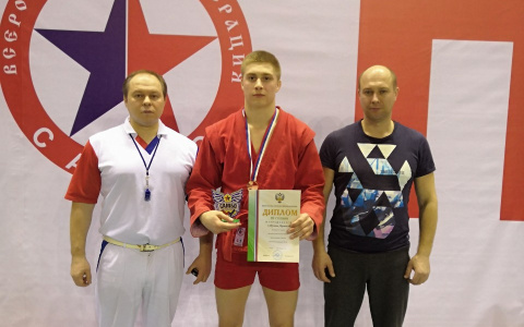 Владимирский борец завоевал бронзу на первенстве России