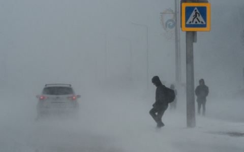 Владимирцев вновь предупреждают о надвигающейся на город буре