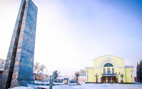 Циничные воры обокрали Дом культуры в Муроме и вышли через парадную дверь