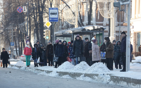 Жители Спасского не могут уехать на работу и жалуются на "АДМ"