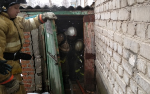Пожар в Муроме: из горящего дома спасли человека, остальных эвакуировали