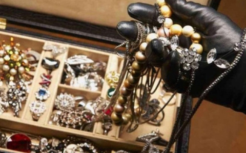 Иностранец два года обворовывал квартиры жителей Владимирской области