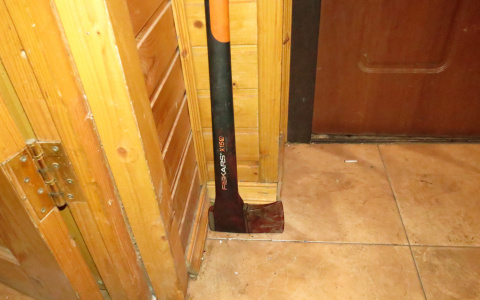 Житель Александрова зарубил топором приятеля в Международный женский день