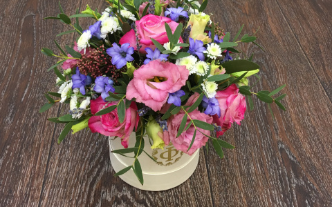 Как цветы могут сделать мужчину счастливее?