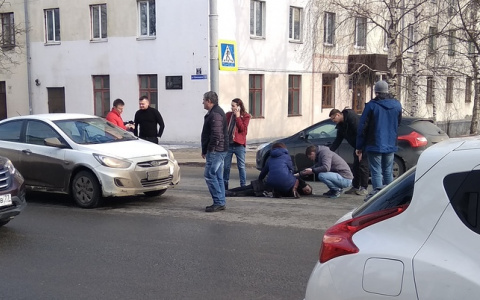 Во Владимире на переходе сбили женщину: пострадавшая в тяжелом состоянии