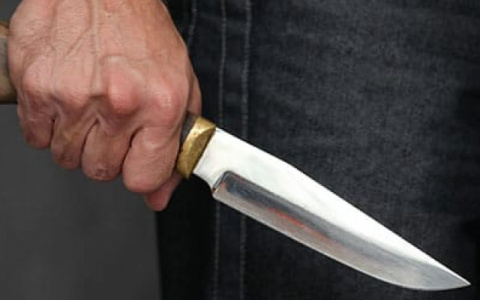 В Камешково 50-летний мужчина ранил подростка ножом в спину