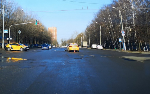 Очередное ДТП с участием известного такси произошло во Владимире