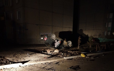 Покатушки в Судогде закончились опрокидыванием и повреждением авто