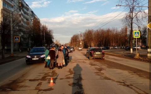 Женщина в Коврове сбила пару на пешеходном переходе