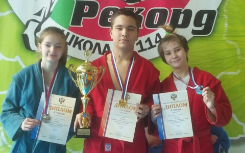 Владимирские самбисты стали лучшими в спортивном турнире для глухих