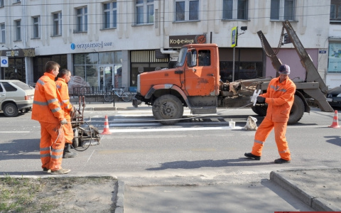 Владимирские дорожники приступили к обновлению разметки в городе