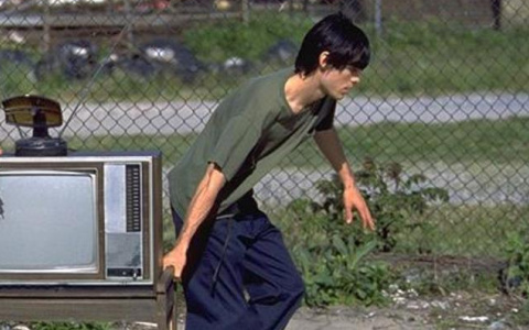 Петушинец украл телевизор у собственной матери