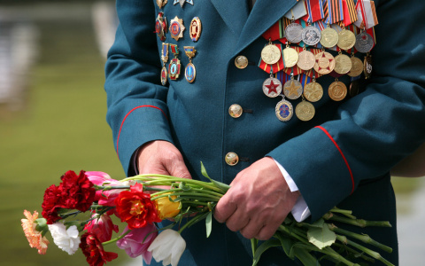 Владимирские ветераны получат по 10 тысяч рублей ко Дню Победы