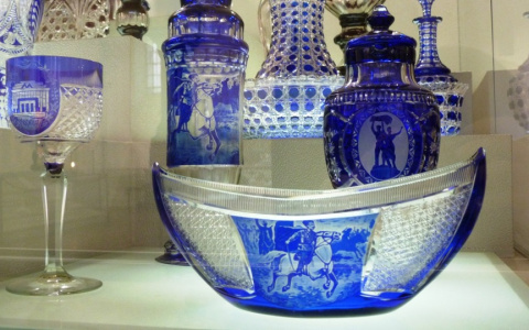 Гусевчанин прихватил хрусталь в качестве оплаты за ремонт