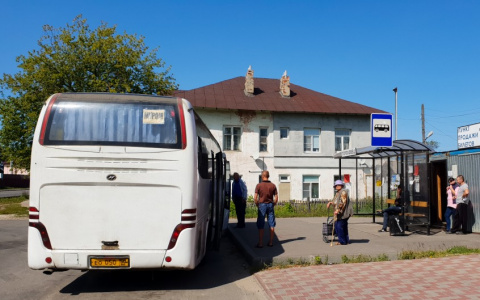 Гороховецких водителей автобусов обследовали медики без лицензии