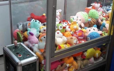 Нижегородец богател, взламывая автоматы с мягкими игрушками