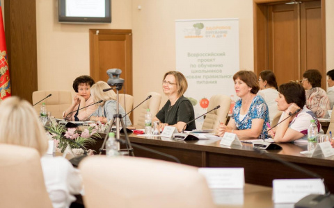 Более 200 школьников отказались от фастфуда благодаря спецпроекту по здоровому питанию