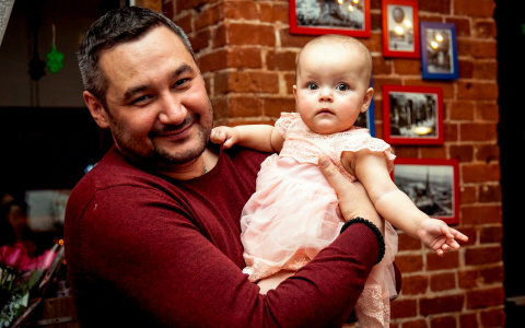 Колючая проволока в школьной тетрадке маленького владимирца