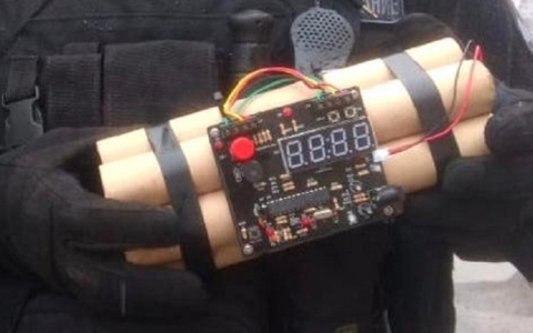 В Суздале ОМОН обезвредил «бомбу»