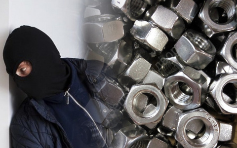 Банда муромлян стащила 500 килограммов гаек