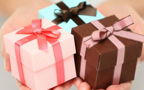 Поздравьте "PRO Город" с Днем рождения и получите приз!