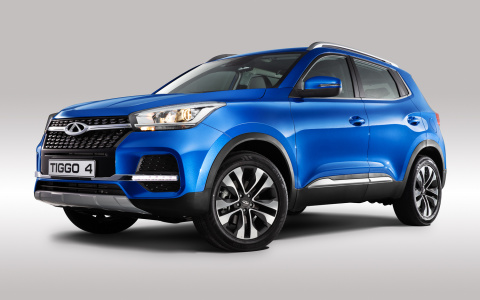 Система распознавания жестов и ключ-браслет: что еще есть в новом смарт-кроссовере Chery Tiggo4