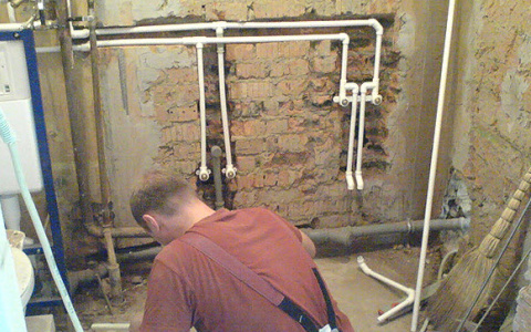 Владимирцам рассказали, почему так важно менять старые водопроводные трубы