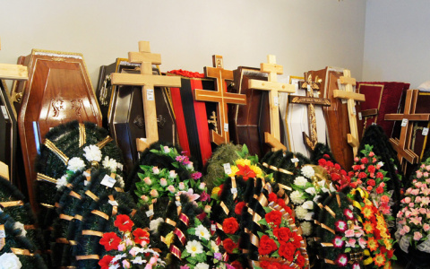 Как купить ритуальные принадлежности онлайн?