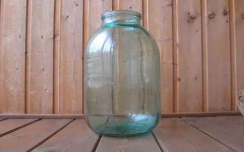 Жительница Владимирской области пойдет под суд за кражу трехлитровой банки