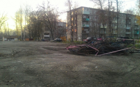 Во Владимире сломали несколько хоккейных площадок