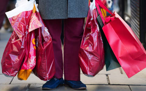 Использование пластиковых пакетов будут сокращать поэтапно