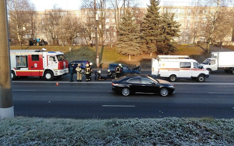 На Погодина машину смяло в гармошку