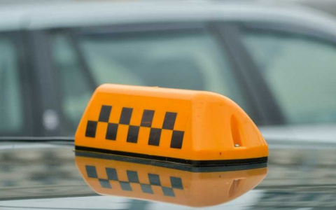 Пьяный гусевчанин украл телефон, чтобы расплатиться с водителем такси