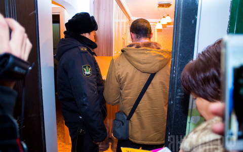 Жители Покрова придумали способ, как разводить пенсионеров на деньги