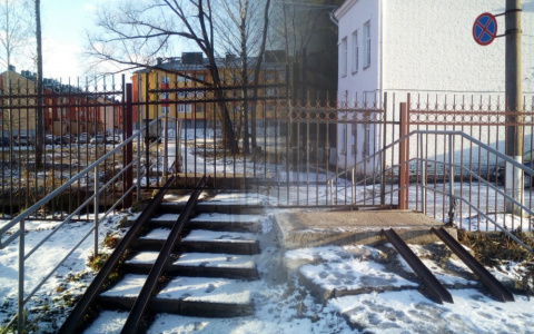 Лестница в "никуда": продолжение истории