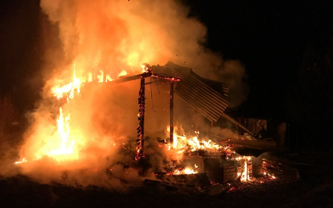 Пожар в Камешковском районе унёс жизни двух человек