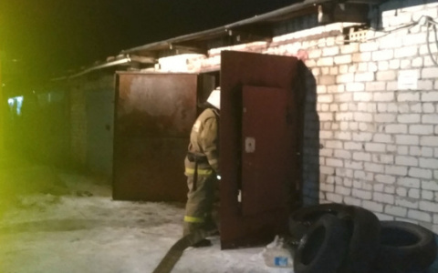 В горящем гараже в Муроме нашли труп мужчины