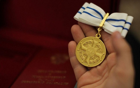 Владимир Путин наградил многодетную семью из Коврова