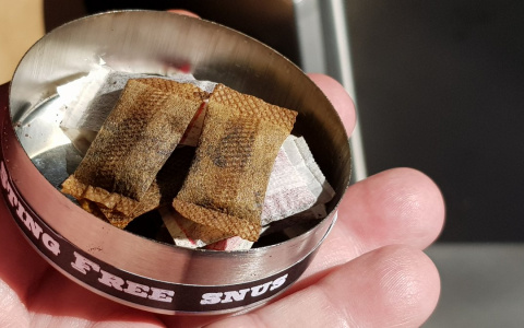 В России зафиксировали первую смерть от снюса