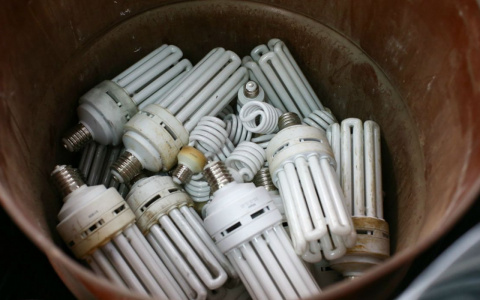 Владимирские школы нарушают правила хранения “опасных” ламп