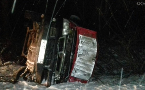 Под Владимиром перевернулся автобус с пассажирами