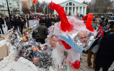 Владимирцы вышли на улицы ради борьбы с "мусорной реформой"